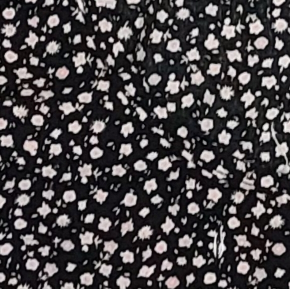 Crop Top - Picture 3 of 8